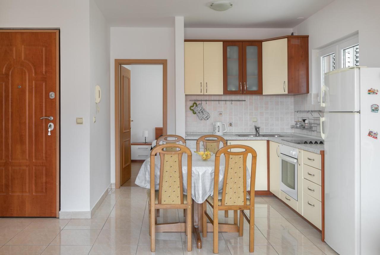 Apartman Mar18 Makarska Bagian luar foto