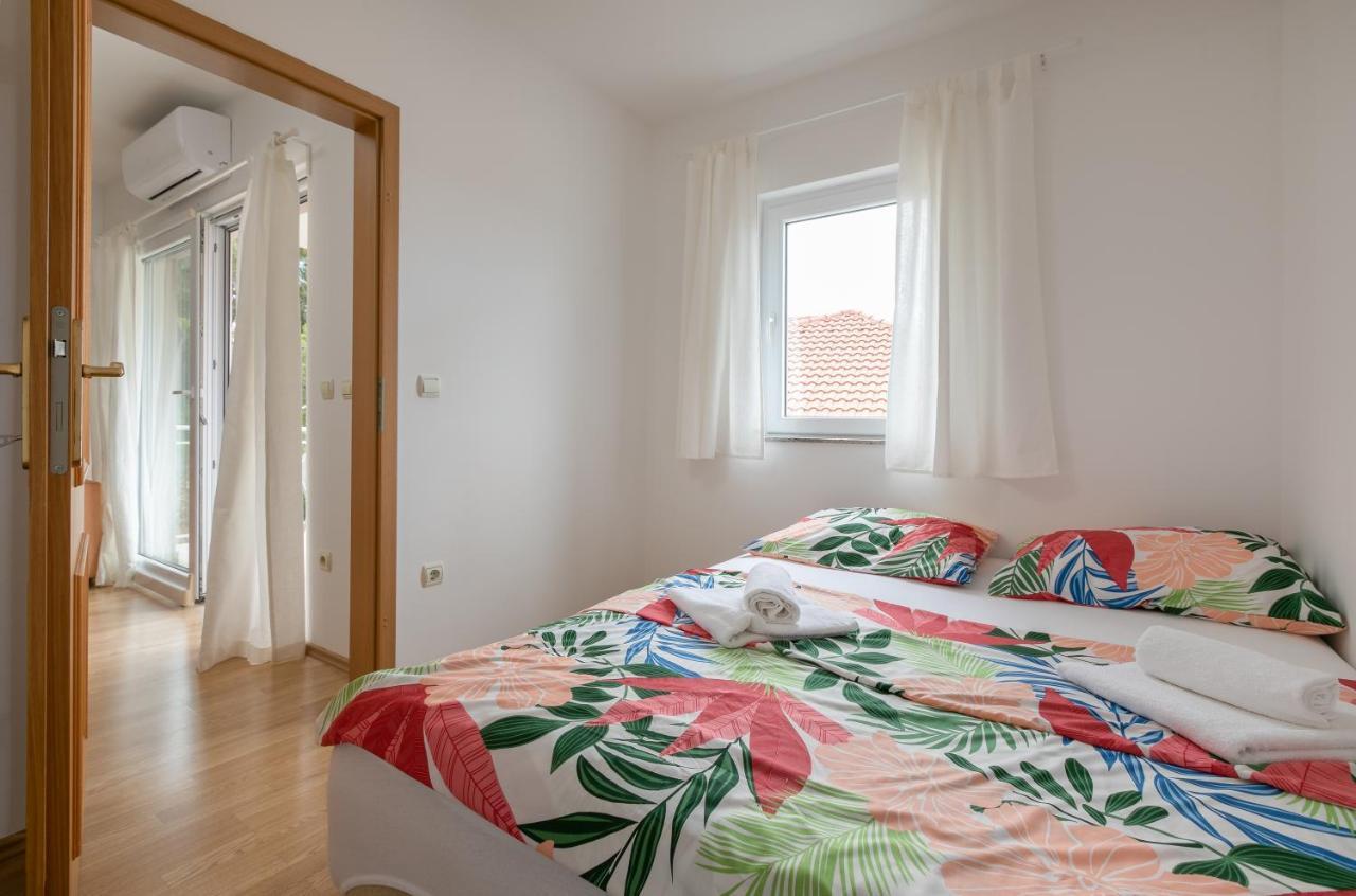 Apartman Mar18 Makarska Bagian luar foto