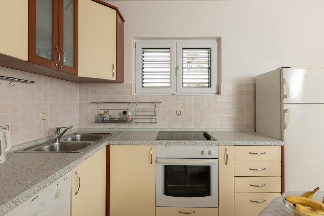 Apartman Mar18 Makarska Bagian luar foto
