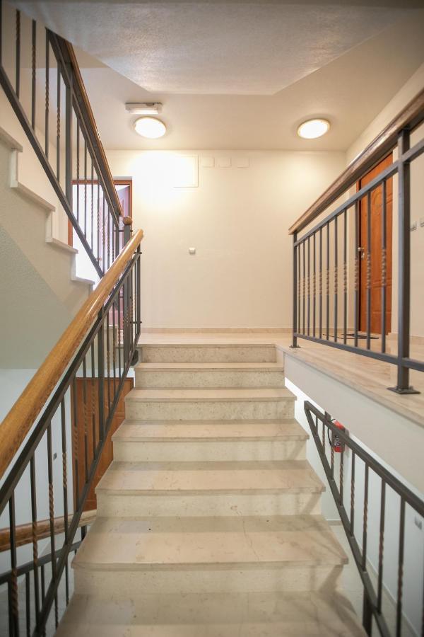 Apartman Mar18 Makarska Bagian luar foto